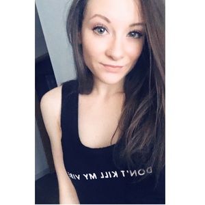 Meet your Posher, Marina